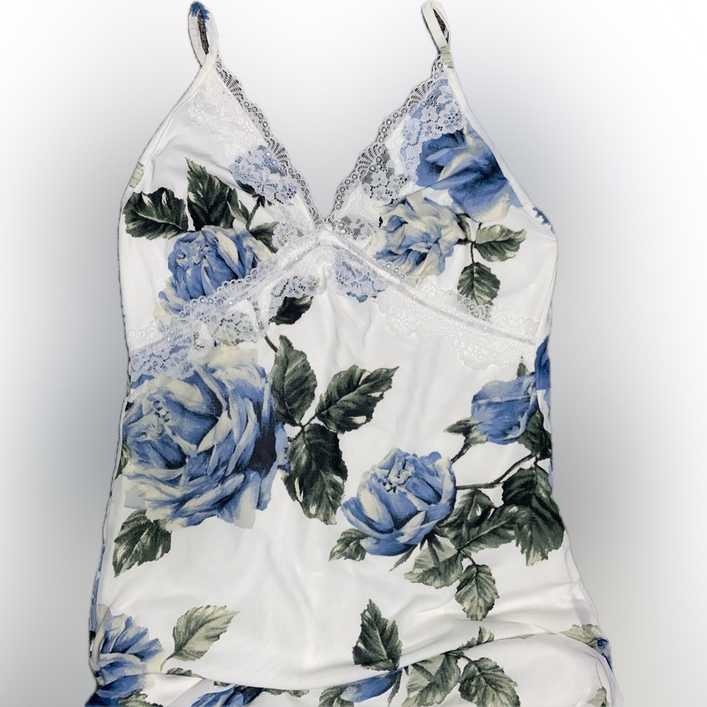 Thirty / Thirty White Floral Maxi Dress